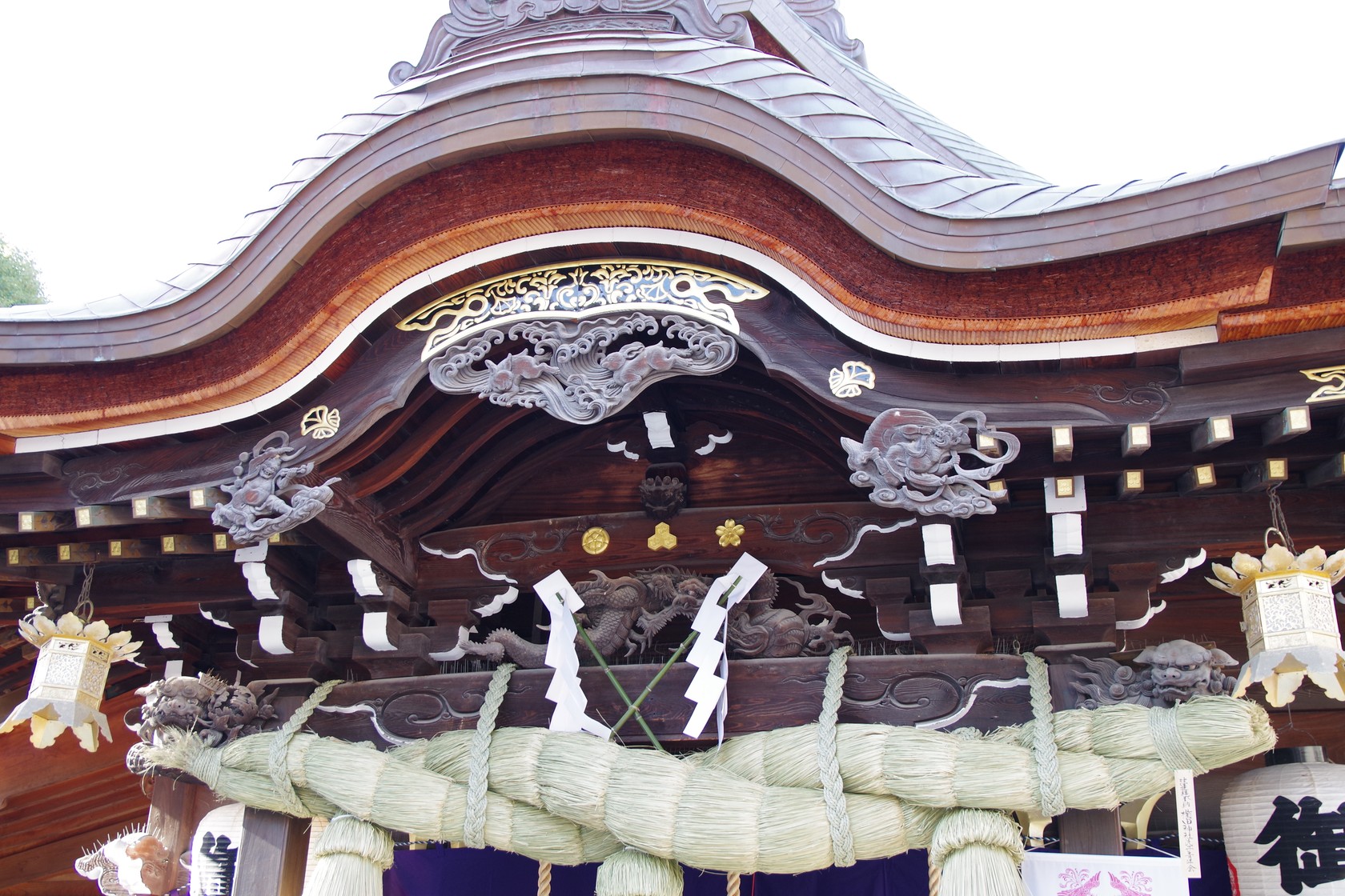 櫛田神社大殿屋簷下的風神、雷神㓮刻